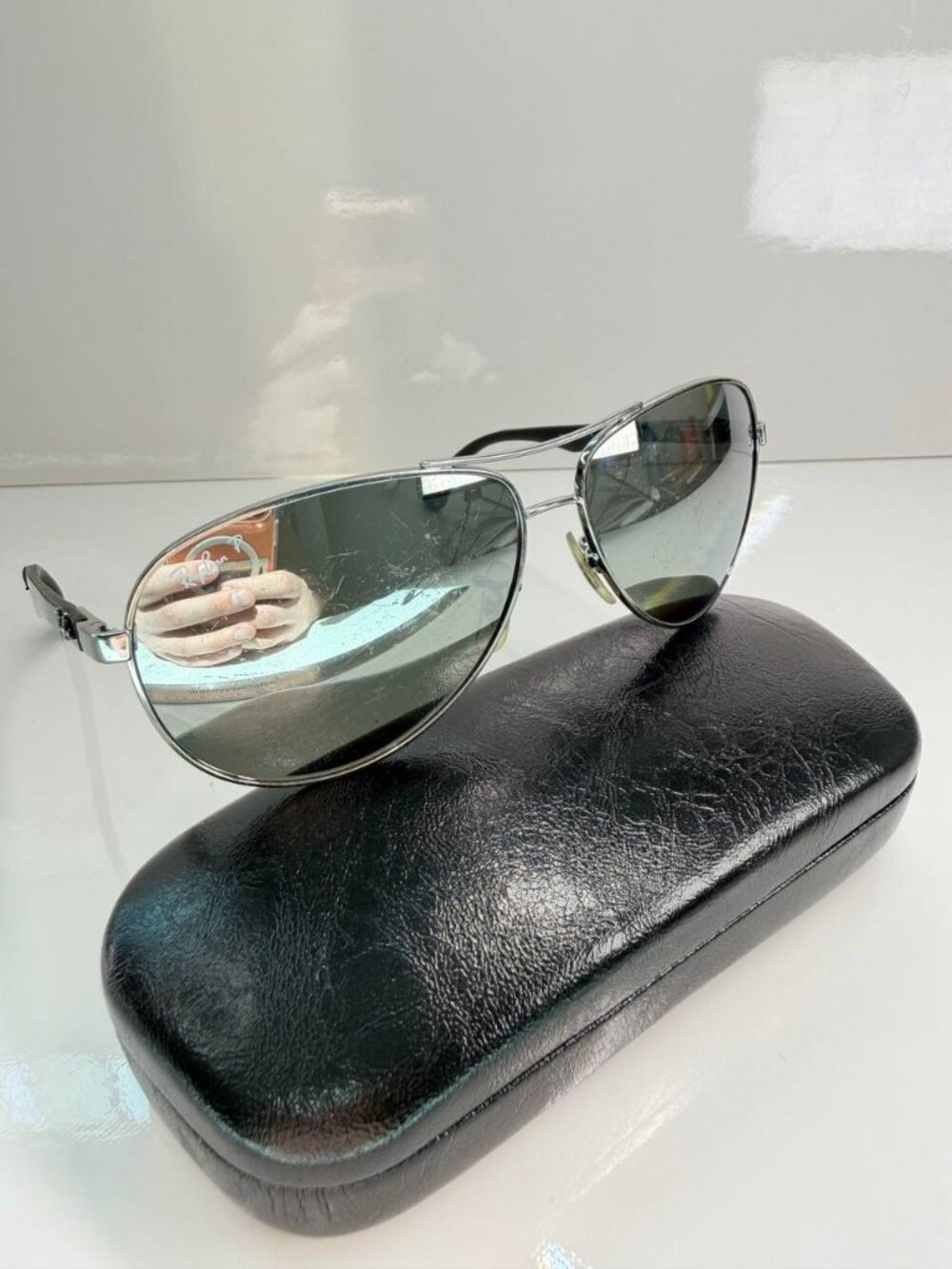 Ray-Ban Aviator Sunglasses | Polarized | Size 61-13-140 | Hard Case Included